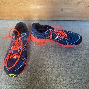 New Balance REVlite RC1400 v2 like new